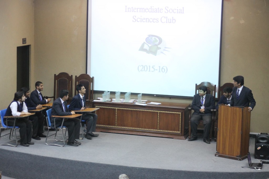 ISSC Holds Closing Ceremony