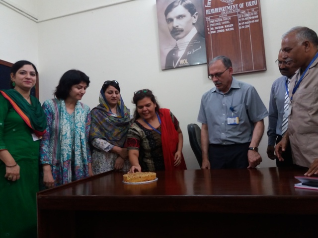Urdu Faculty moves into New Office